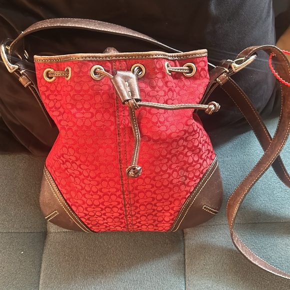 Coach 6387 Signature Drawstring Crossbody Bag Wine Color - Picture 4 of 11